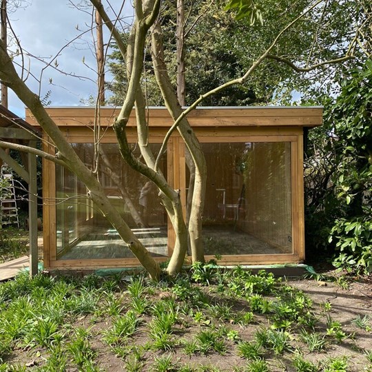 Garden Room Blends in to natural environment