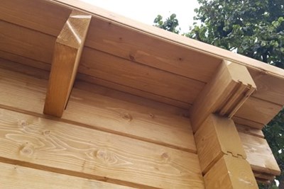 Timber roof eaves